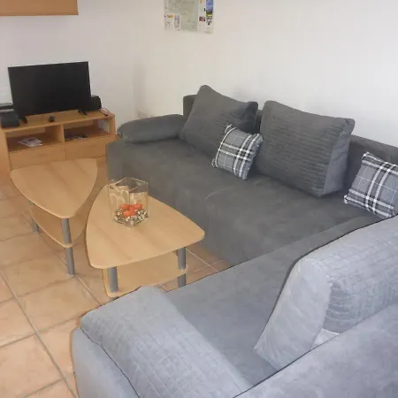 Erpel Apartment *